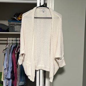 Evereve Izzie Cardigan. Size XS.